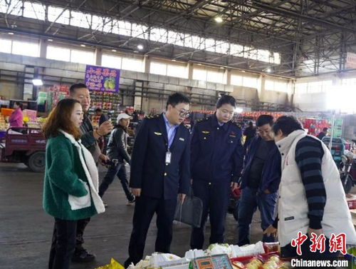 走访新疆最大一级农副产品批发市场 货足价稳 家禽购销保供全疆